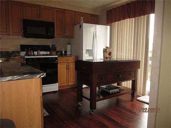 Front deck off kitchen