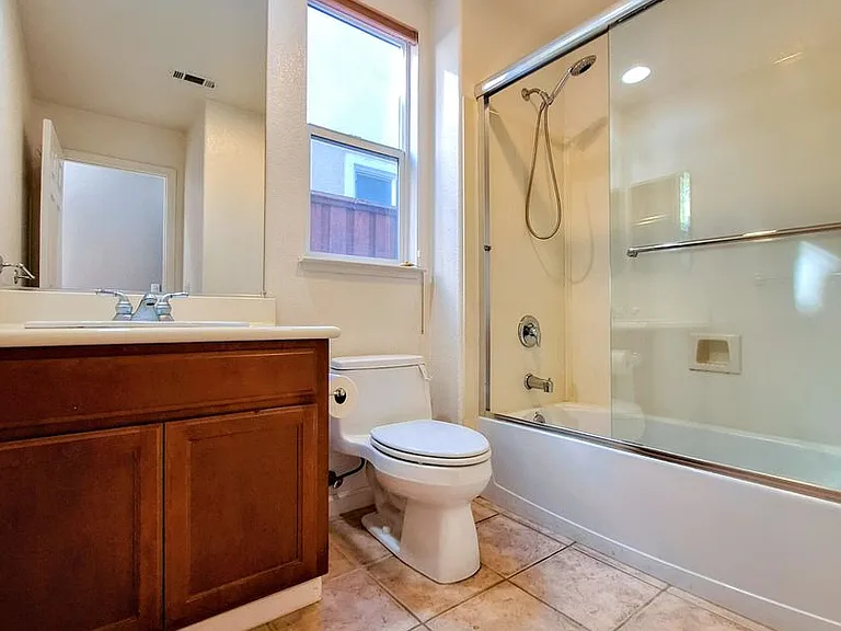 1662 Indigo Oak Ln — Photo 15