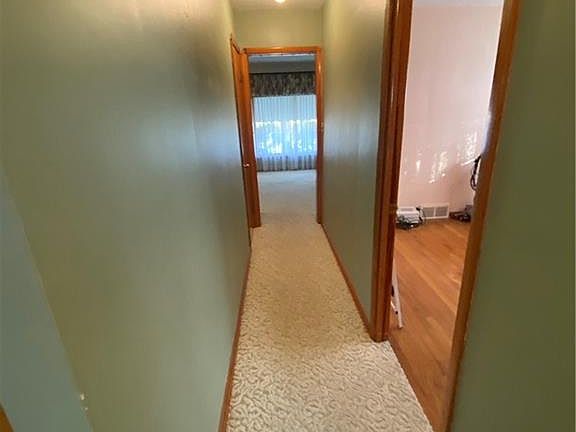 4th image of 6464 Glenn Dr