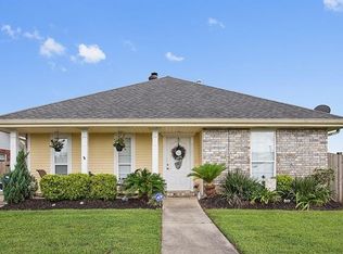 4412 Stella Dr, Meraux, LA 70075