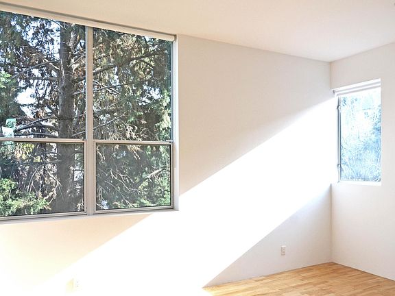 5th image of 1478 W Sunset Blvd #B