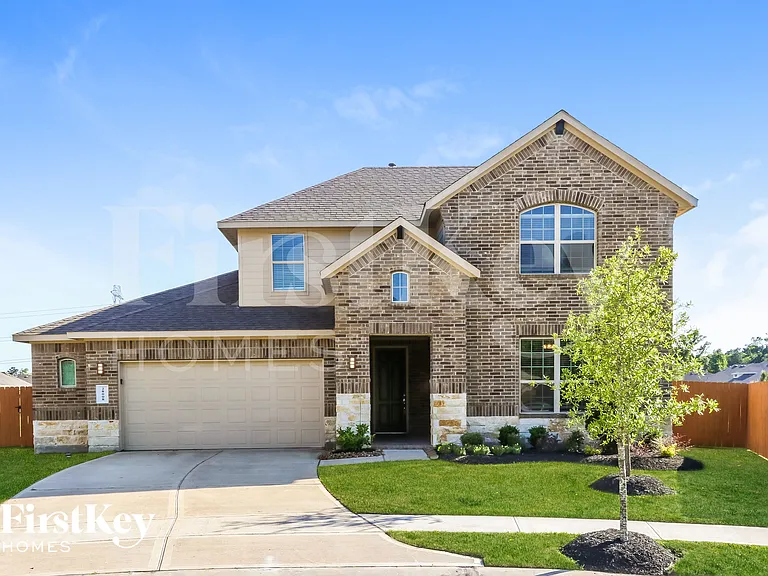 28008 Langsdale Ct — Photo 1
