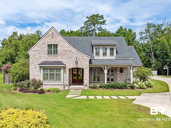 2nd image of 6741 Peyton Ct