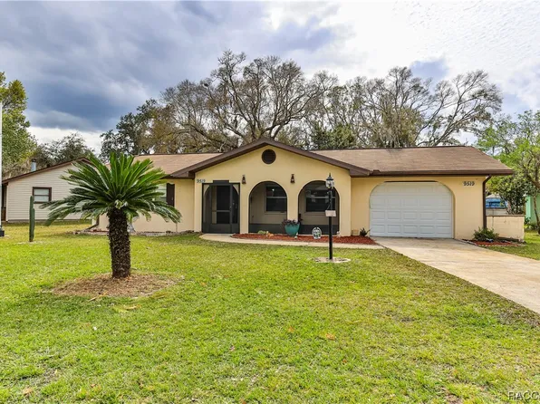 9519 E Village Green Cir, Inverness, FL 34450