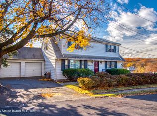 38 Starr Ave, Staten Island, NY 10310