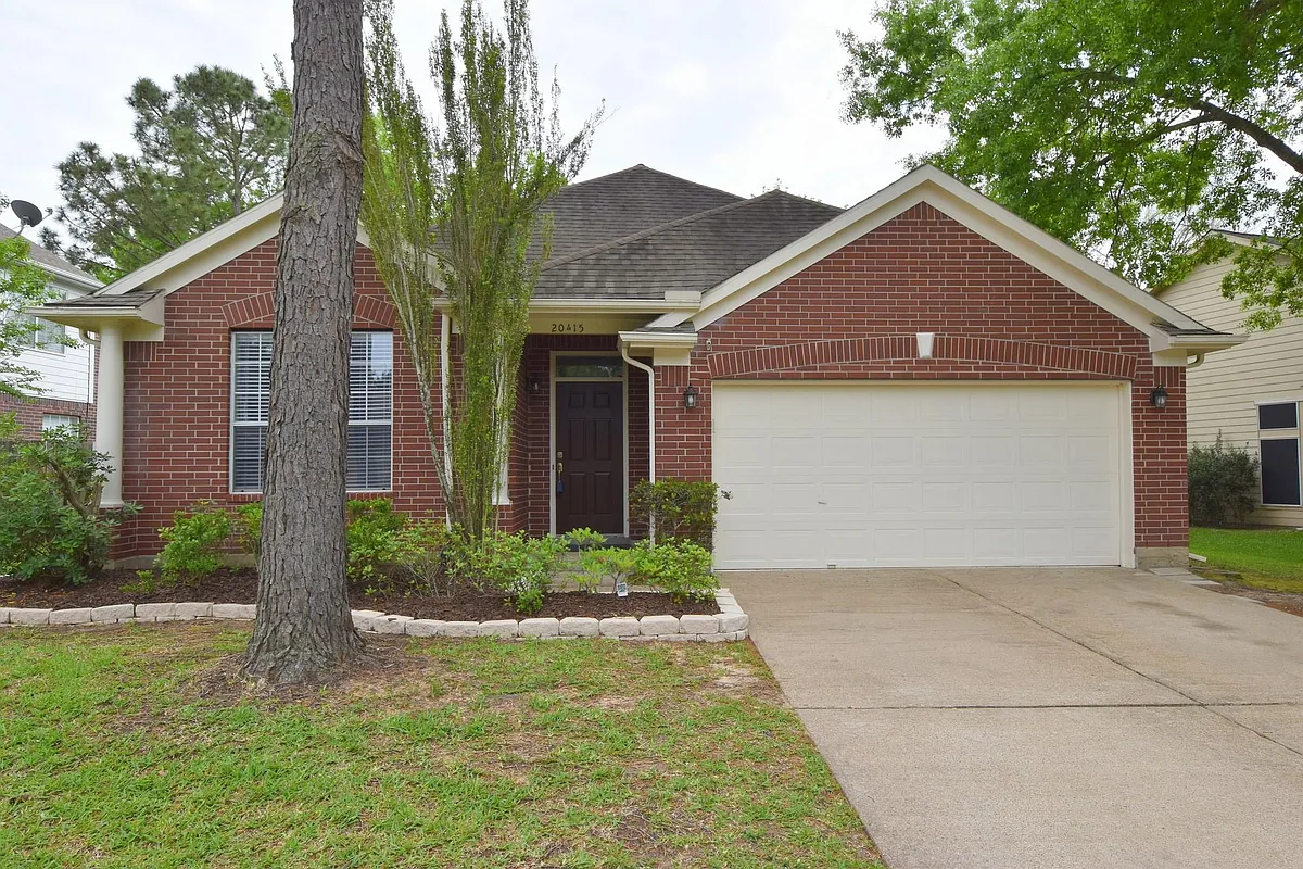 Photo 1 of 34 - 20415 Lone Star Oak St - Cypress, TX Primary Photo - 20415 Lone Star Oak St
