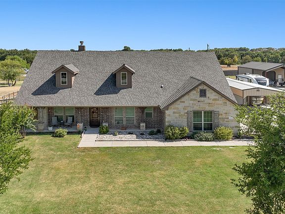 2nd image of 117 Heather Ln