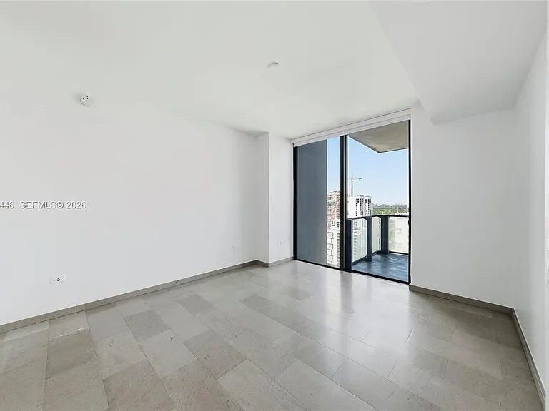 88 SW 7th St #2008 — Photo 17
