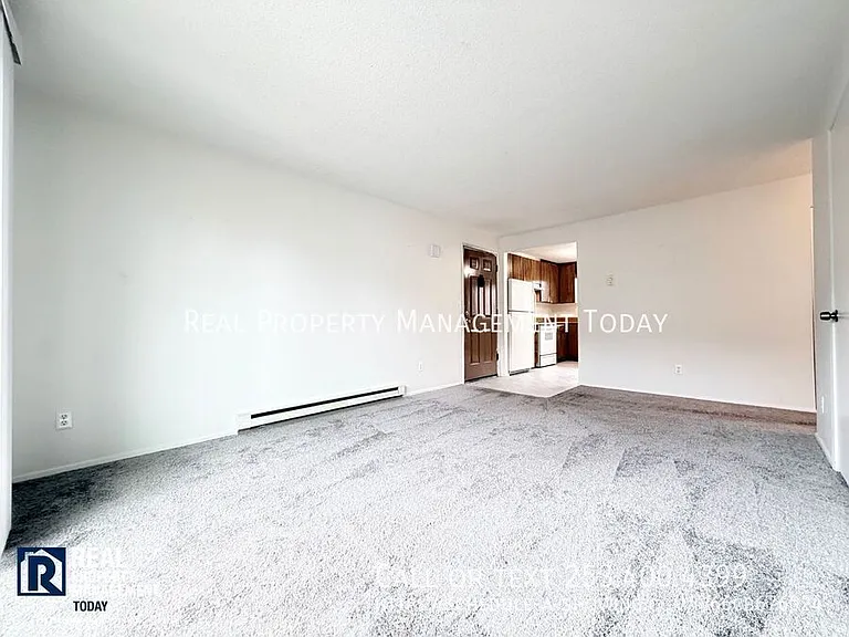 450 Pearl St #B — Photo 7