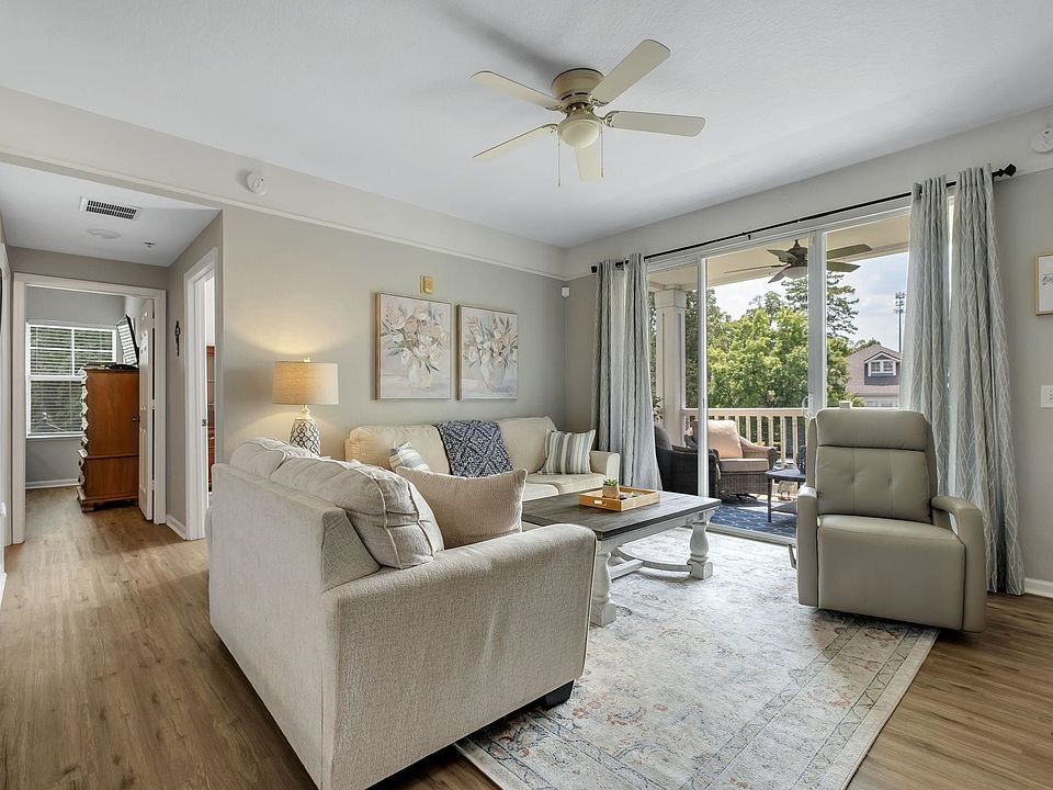 1st image of 2801 Chancellorsville Dr APT 712