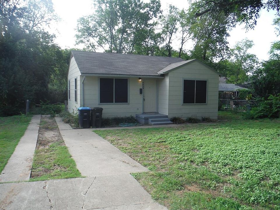1st image of 4829 Dilworth Ct