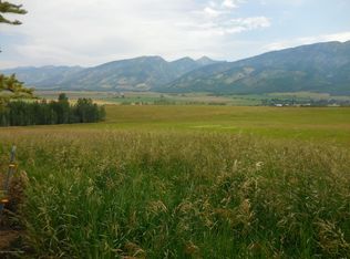 83 Scenery Rd, Turnerville, WY 83112