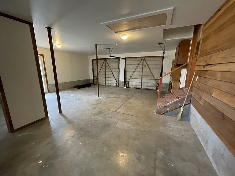 102 Crosby Dr — Photo 27