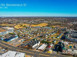 1704 Brookfield St, Richmond, VA 23222