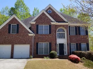 4102 Suwanee Mill Dr, Buford, GA