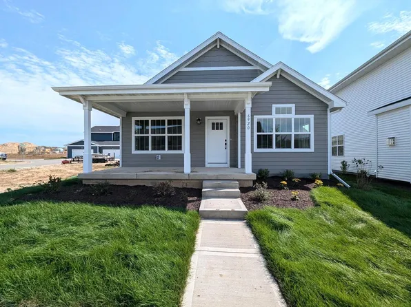6920 Pine Siskin Place, Middleton, WI 53562