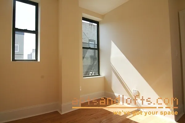 Rented by aptsandlofts.com | media 9