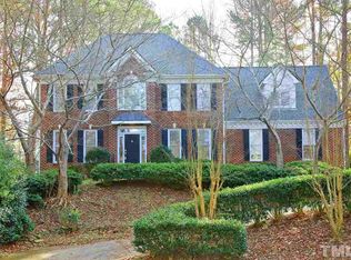 104 Morninghills Ct, Cary, NC 27518