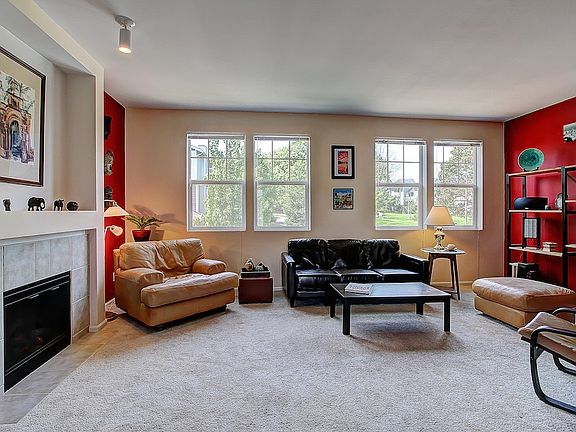 4th image of 6815 Holly Park Dr S