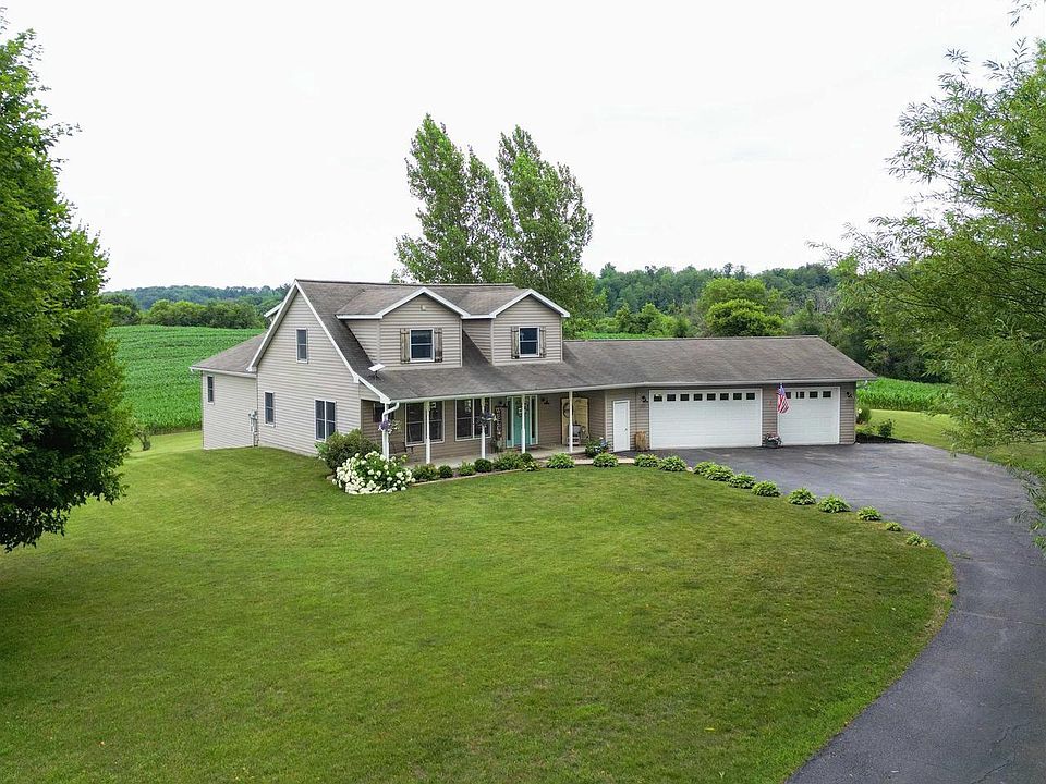 1st image of 21551 Elgin AVENUE