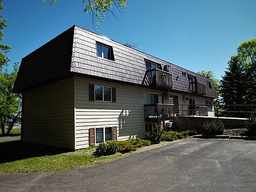 3rd image of 190 Sawmill Ln APT 7
