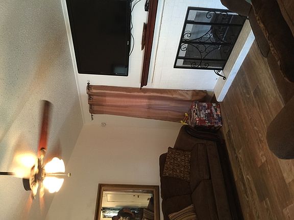 4th image of 4621 Bonham Ave