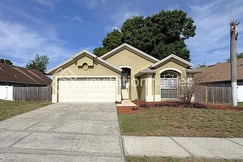6127 Weatherwood Cir Photo 1