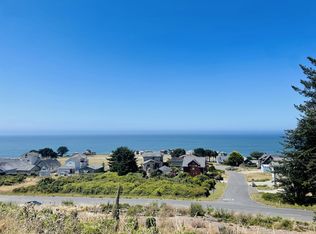 157 Du Luard Dr, Whitethorn, CA 95589