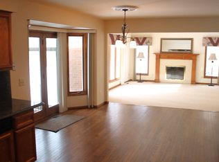 14080 Timberview Dr, Shelby Township, MI 48315