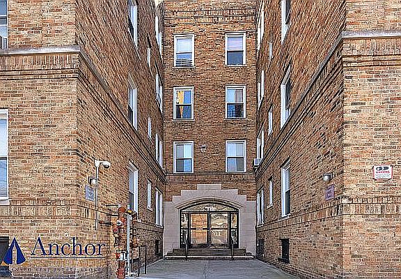 5th image of 35-21 28th St #C8