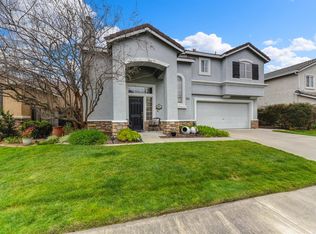 9393 Windrift Ln, Elk Grove, CA 95758
