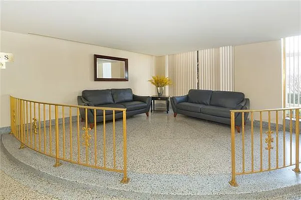 Sold by Douglas Elliman | media 25