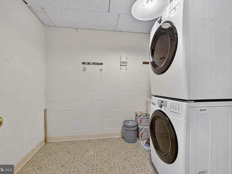 2031 Sarazen Pl — Photo 21