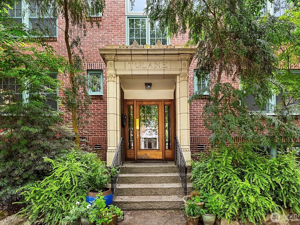 1st image of 408 Bellevue Avenue E #205