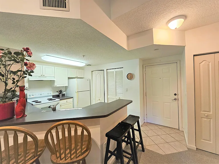 5050 Fairways Cir #301 — Photo 3