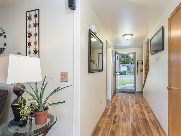 5th image of 2327 W 19th Ave