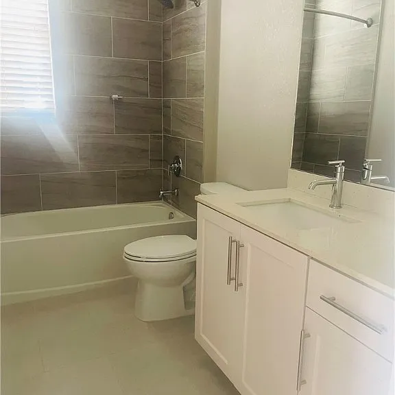7012 Romana Way #1402 — Photo 3