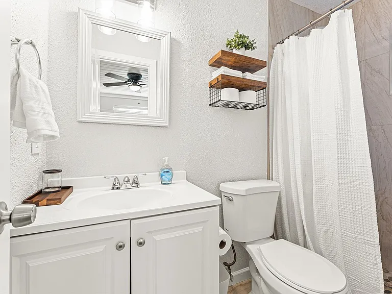 299 S Oregon St #5 — Photo 15