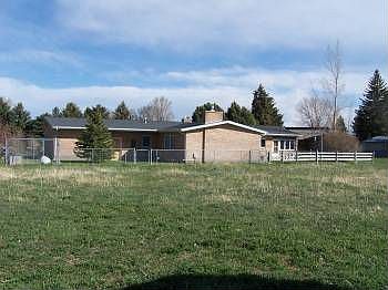 2nd image of 567 Broadacres Dr