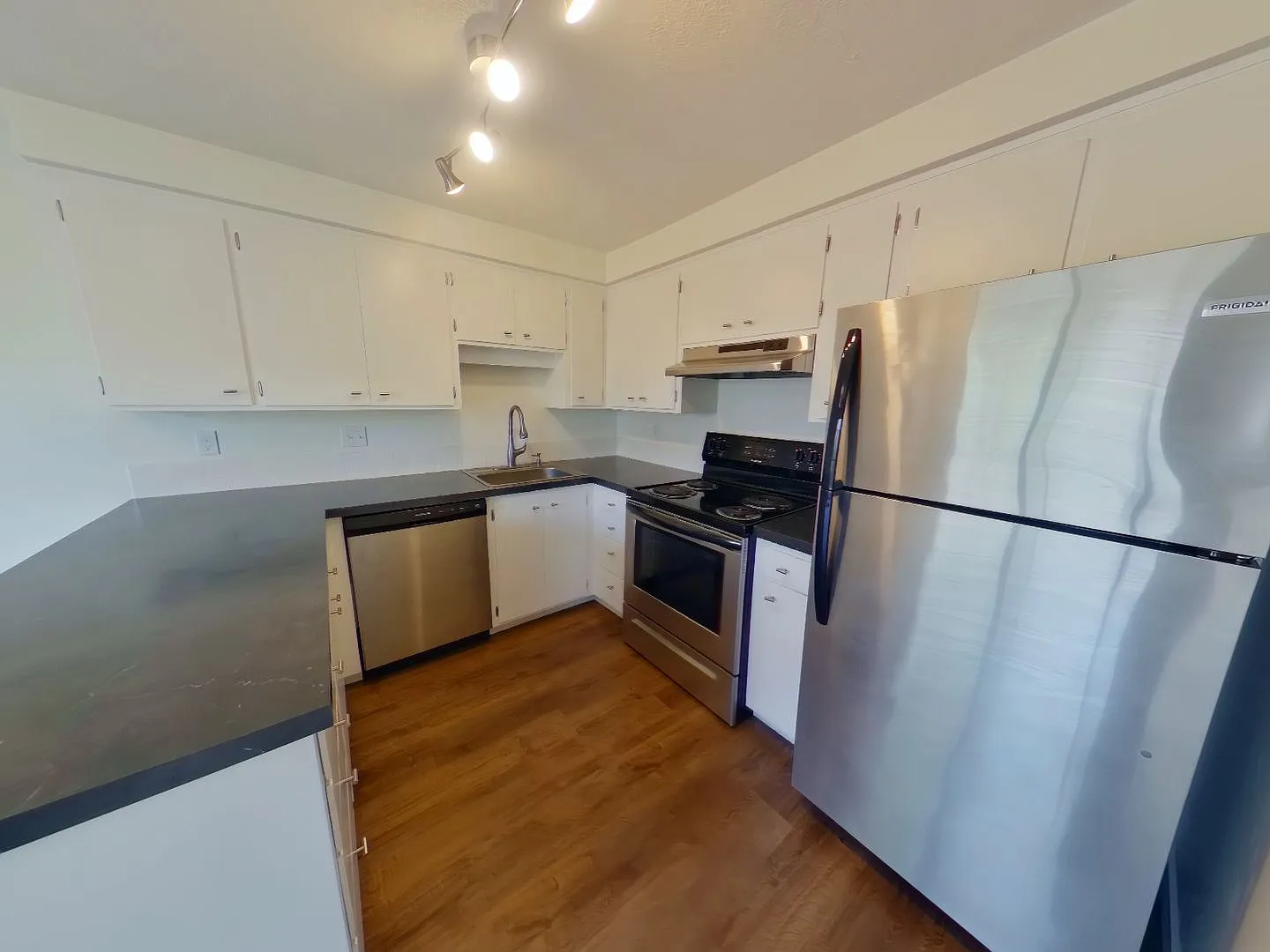 The Twelve on 30th Apartments — Photo 4