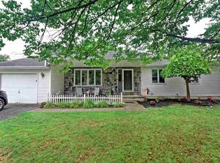 7 Saint Francis Ln, Schenectady, NY 12304