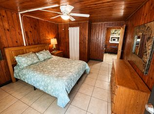 6200 15th St E #4, Bradenton, FL 34203