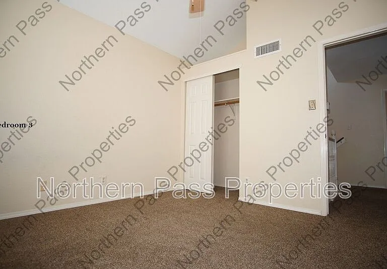 2045 Pueblo Nuevo Cir — Photo 21