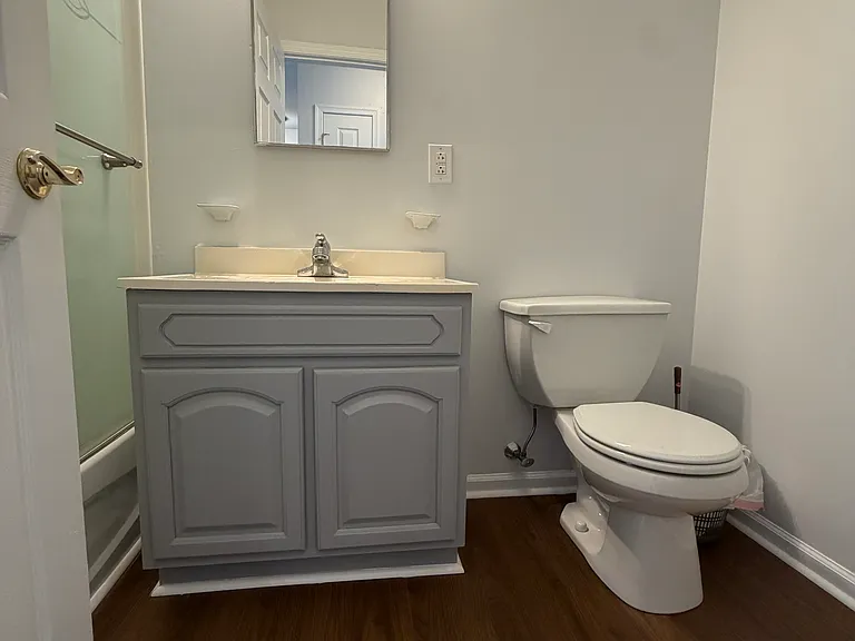 1318 Bainbridge St — Photo 19