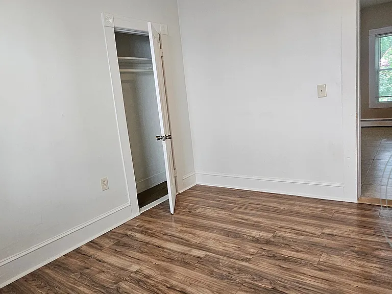 3 Esther St #2 — Photo 9