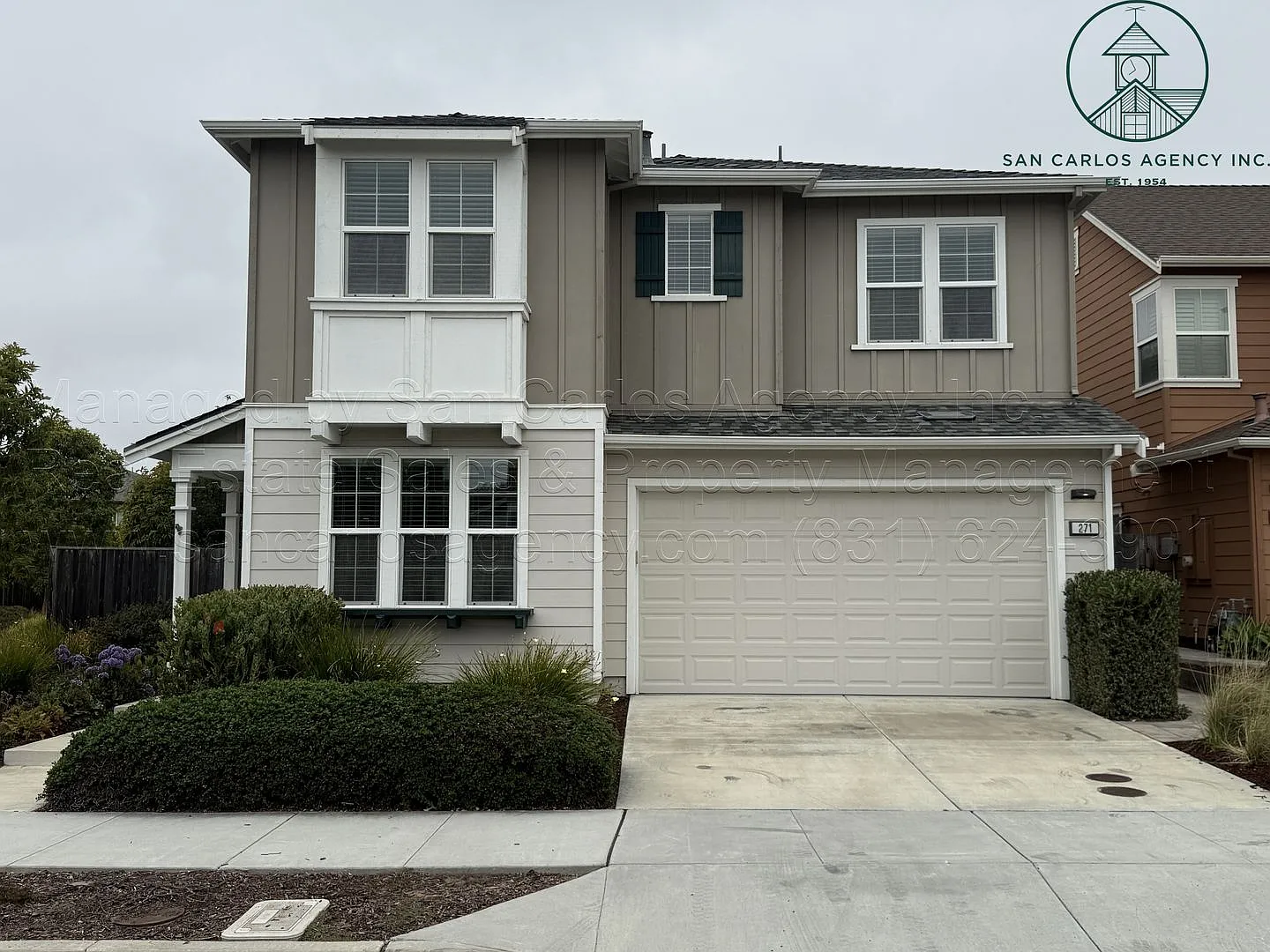 Spacious Four Bedroom Home in The Dunes — Photo 1