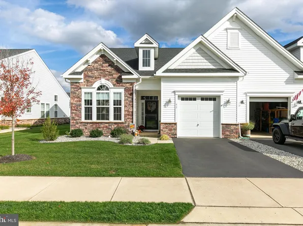 57 Bridge Blvd, Eastampton, NJ 08060