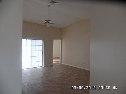 2nd image of 808 NE 214th Ln APT 4