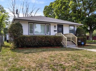 5877 N 78th St, Milwaukee, WI 53218