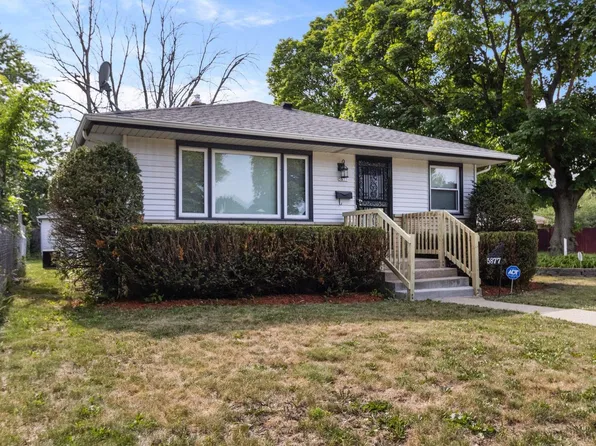 5877 North 78th STREET, Milwaukee, WI 53218
